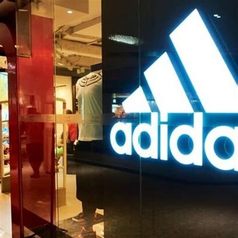 adidas completes second share buyback program in 2021 and 